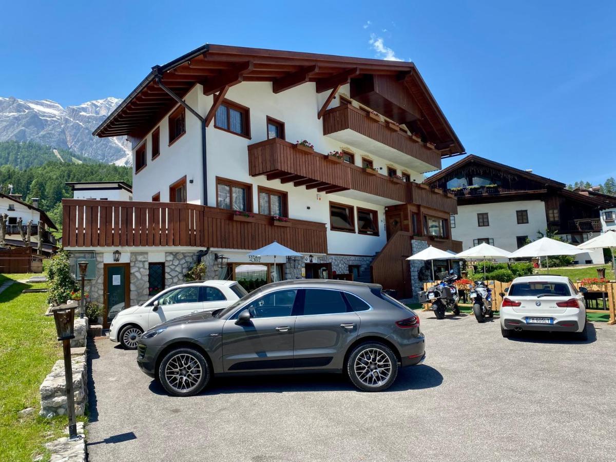 Hotel Da Beppe Sello Cortina dʼAmpezzo Exterior foto
